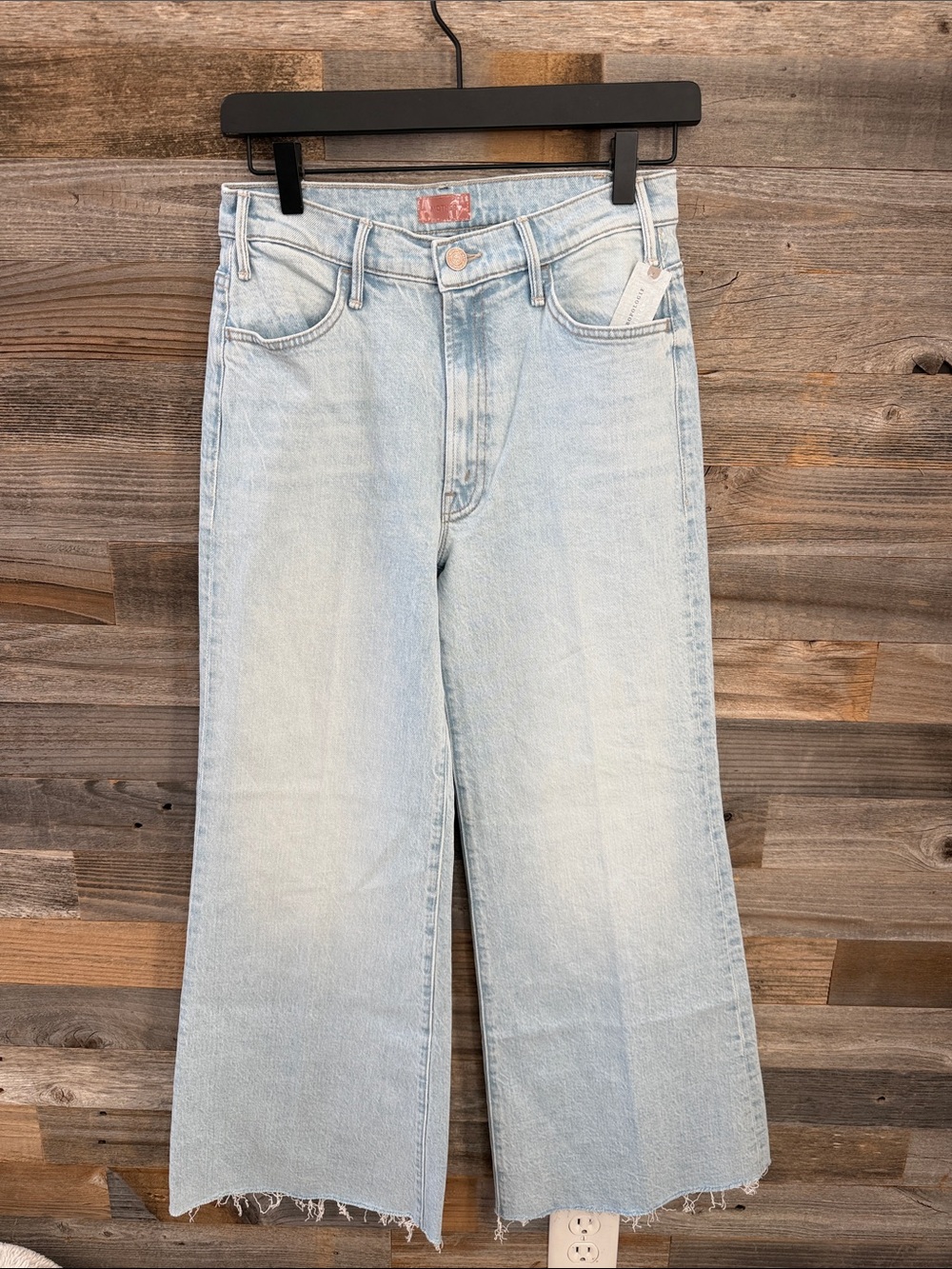 Mother Lil Husler Roller Skimp Fray Jeans in Bring The Cooler Size 27P NWT - Picture 4 of 14